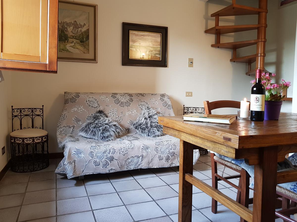 Guest House Il Giardino Колле-ди-Валь-д'Эльса Экстерьер фото
