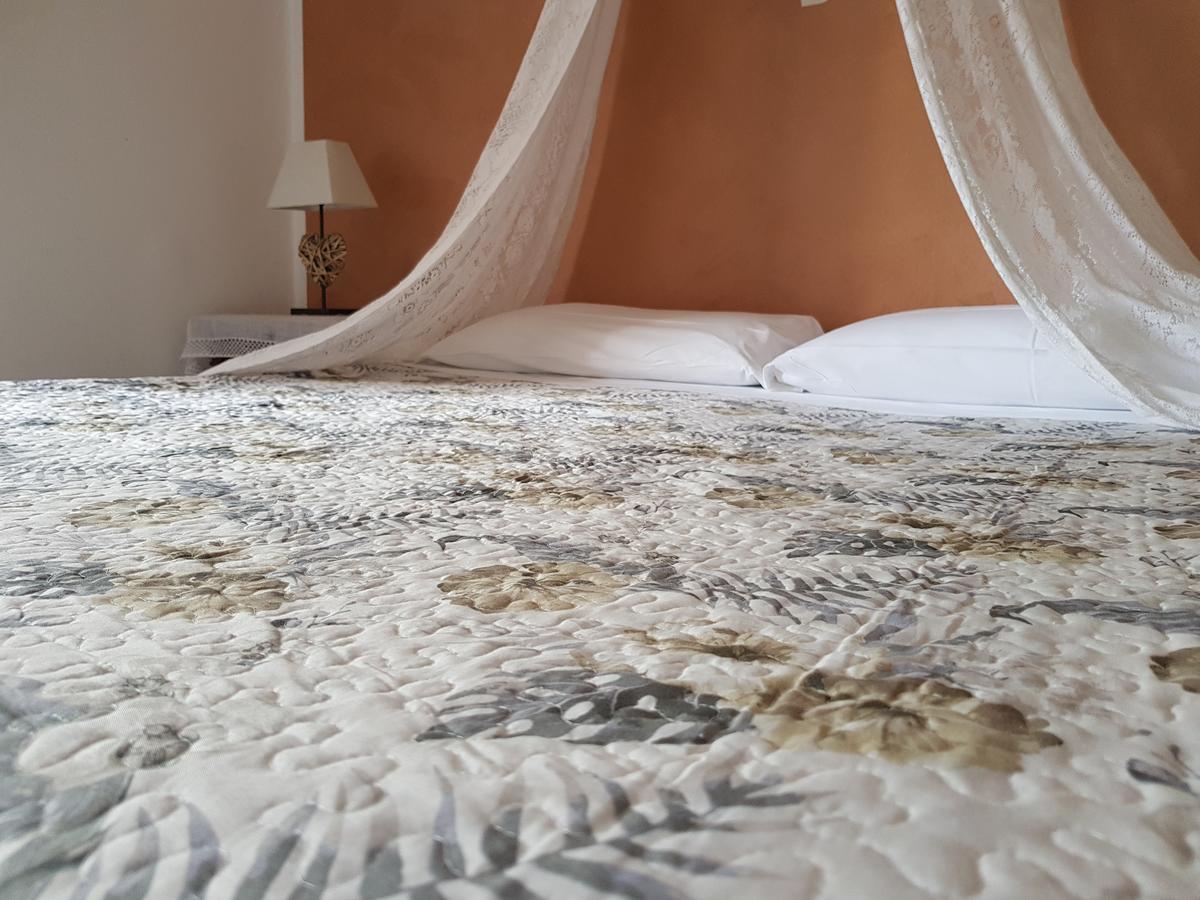 Guest House Il Giardino Колле-ди-Валь-д'Эльса Экстерьер фото